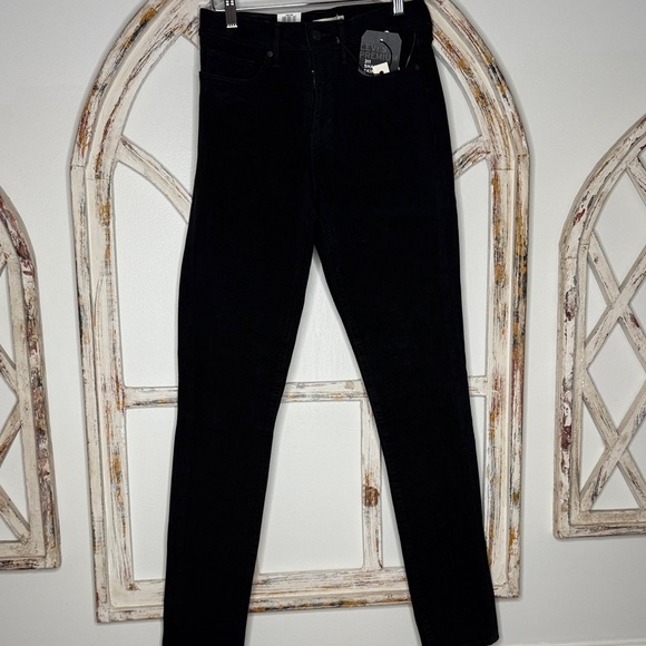 Levi's Denim - Levi's 311 Women's Black Shaping Skinny Jeans